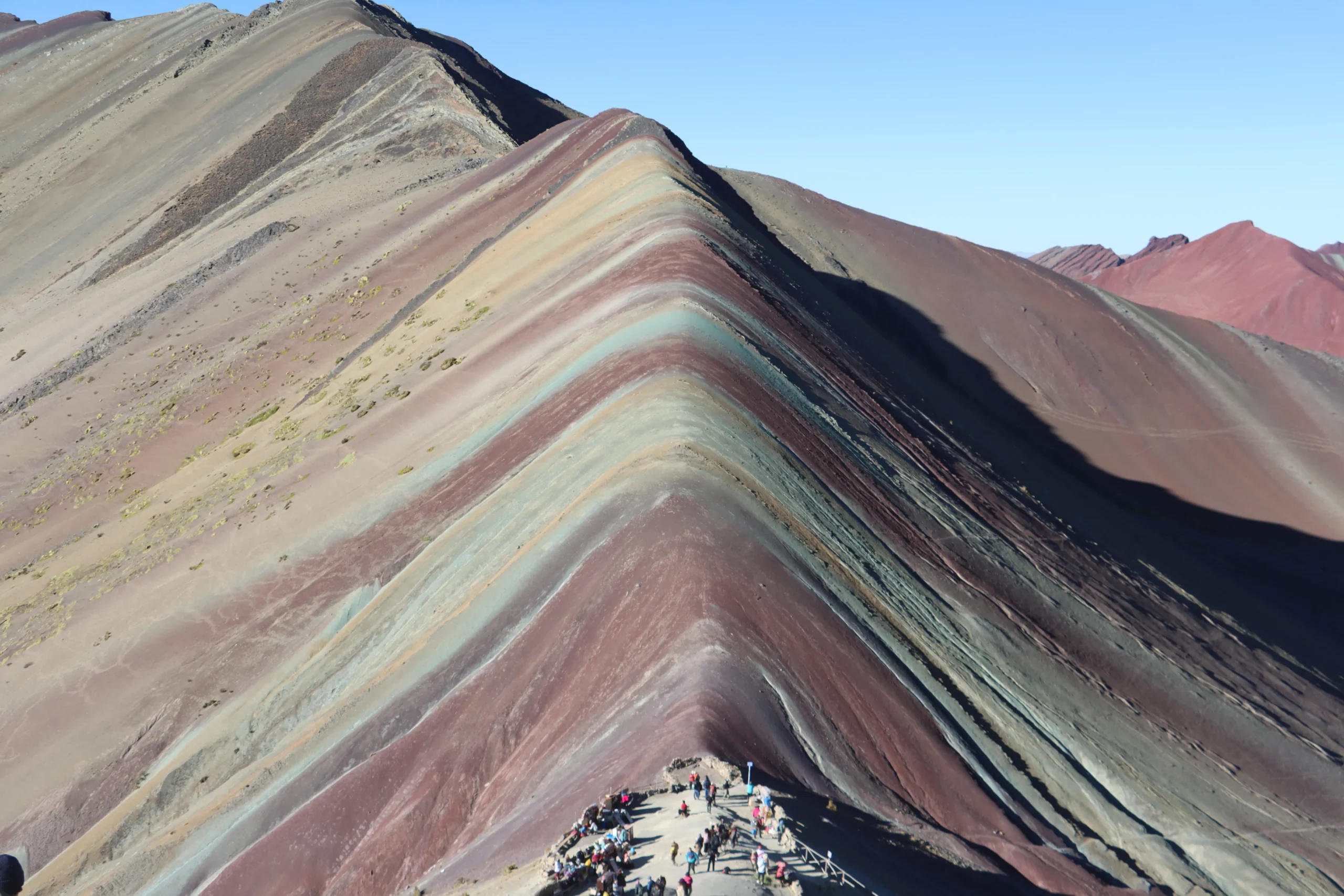 MONTAÑA DE COLORES